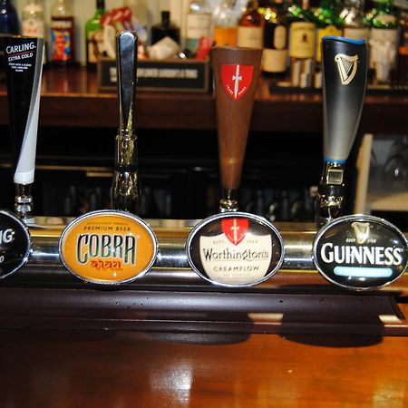 The Trout Inn Тивертон Экстерьер фото