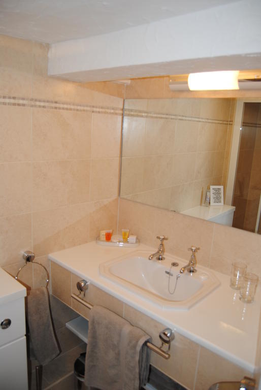 The Trout Inn Тивертон Номер фото